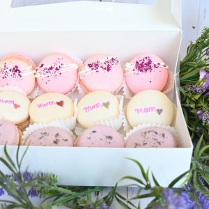 MOTHERS DAY MACARONS