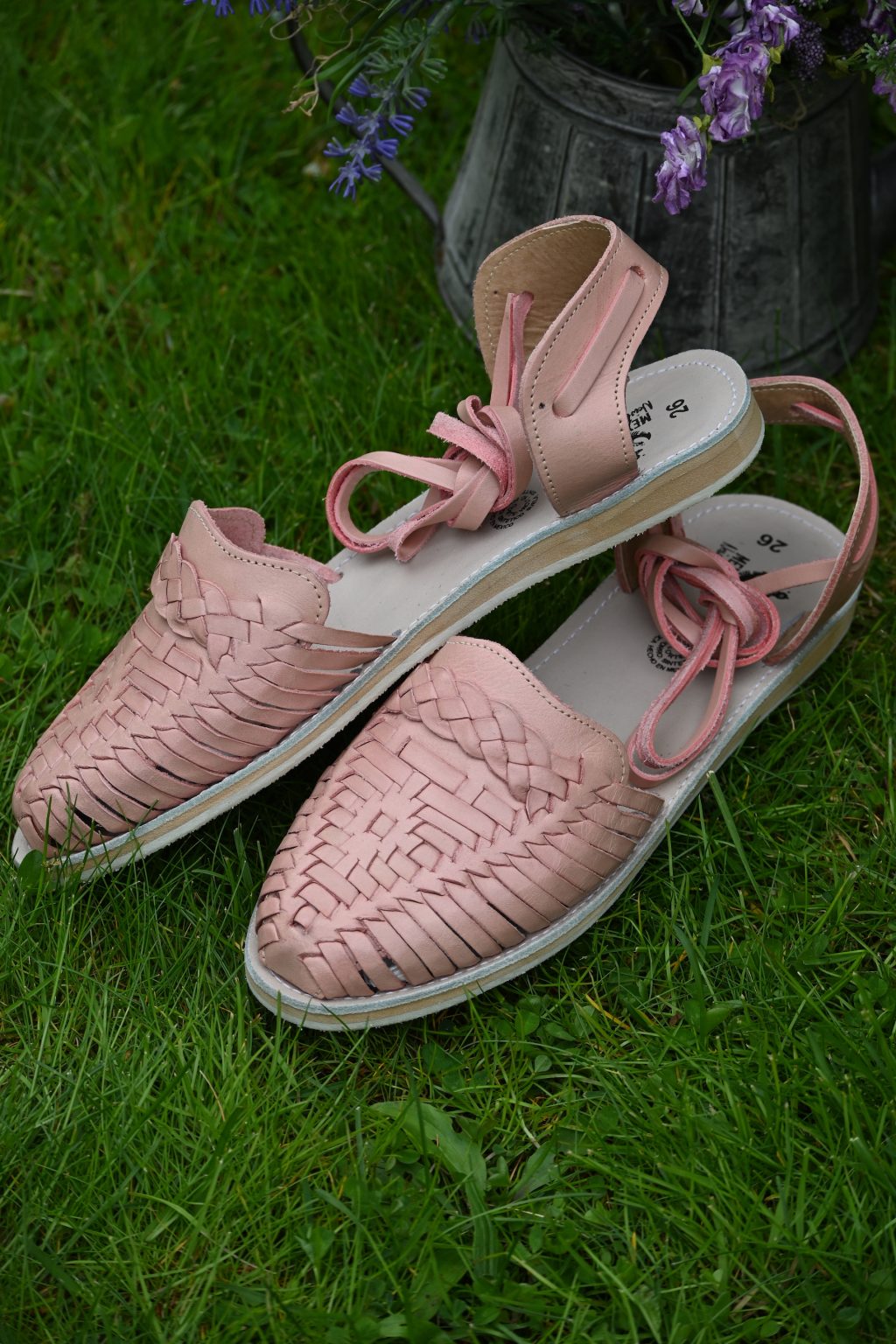 pink women's huaraches